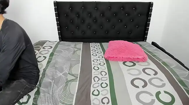 Babylatinhot11 online show from March 21, 1:23 pm