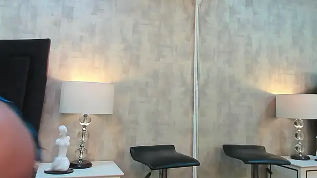 NahomyCarther online show from February 11, 3:50 am