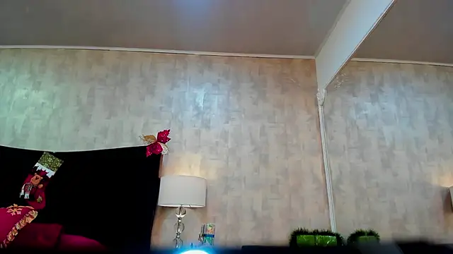 NahomyCarther online show from December 22, 4:56 am