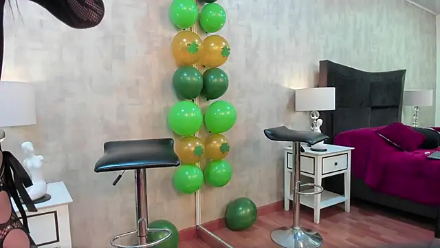 NahomyCarther online show from March 22, 10:33 pm