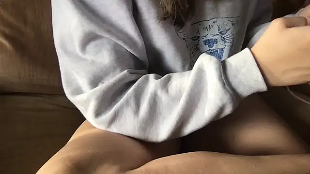 ashleighpink online show from March 24, 1:11 pm