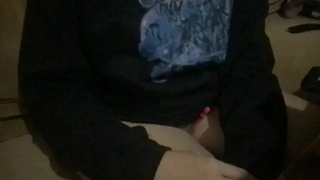 Snapshot of ashleighpink chatting on October 3, 3:52 am ashleighpink online show from October 3, 3:52 am