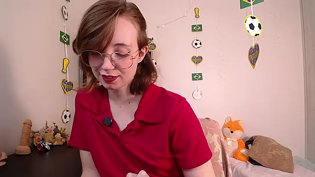Snapshot of Elise_Nyx chatting on June 25, 1:49 pm Elise Nyx online show from June 25, 1:49 pm