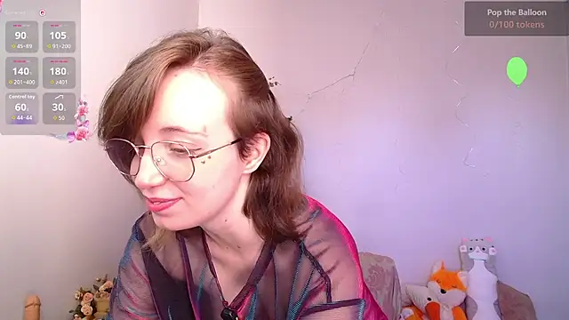 Snapshot of Elise_Nyx chatting on July 14, 12:22 pm Elise Nyx online show from July 14, 12:22 pm