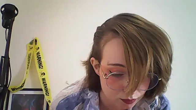 Elise Nyx online show from November 8, 12:31 pm