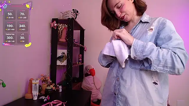 Elise Nyx online show from March 14, 2:01 pm