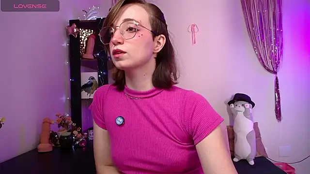 Elise Nyx online show from March 8, 2:09 pm