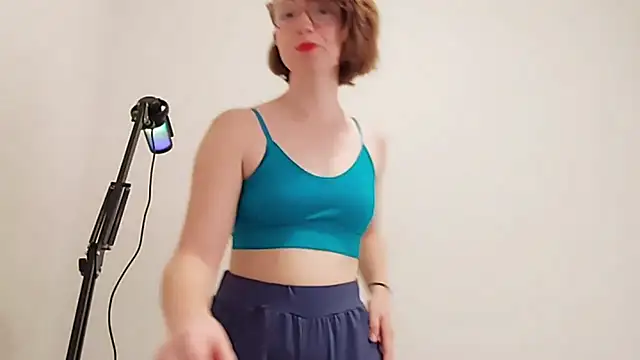 Elise Nyx online show from October 10, 11:44 am