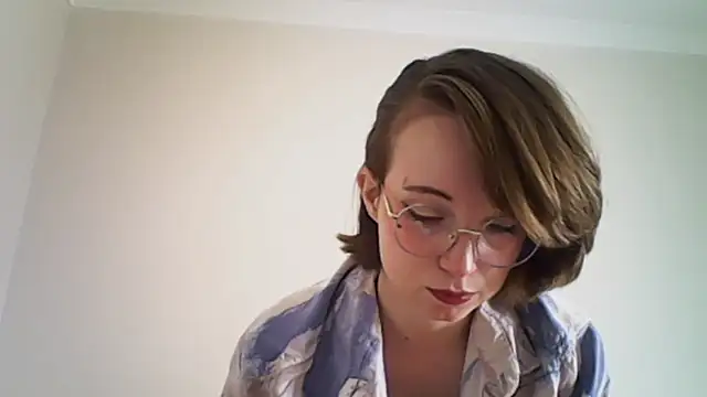 Elise Nyx online show from November 5, 11:57 am