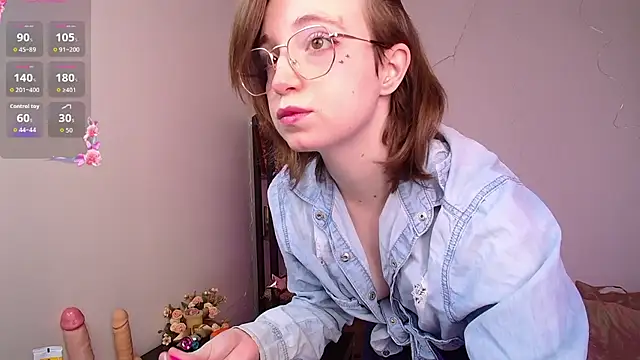 Snapshot of Elise_Nyx chatting on July 10, 11:54 am Elise Nyx online show from July 10, 11:54 am