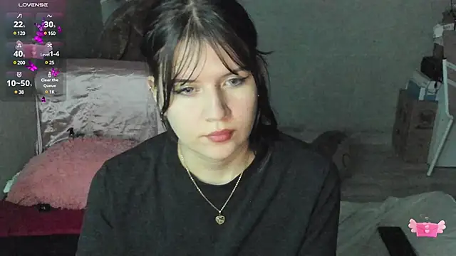 Snapshot of brii69 chatting on March 22, 3:30 am brii69 online show from March 22, 3:30 am