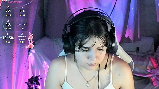 Snapshot of brii69 chatting on October 15, 11:13 pm brii69 online show from October 15, 11:13 pm