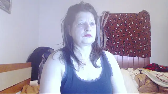 ExtasyMature online show from December 18, 6:18 am