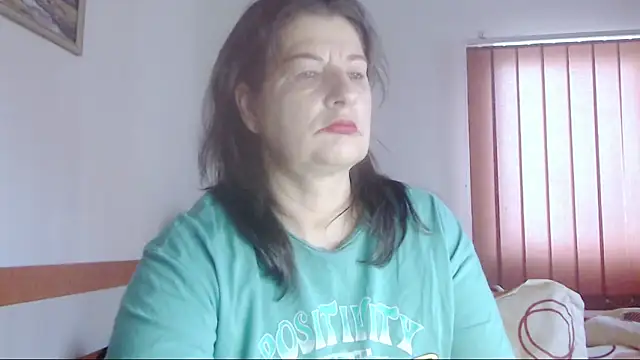 ExtasyMature online show from October 10, 5:19 am