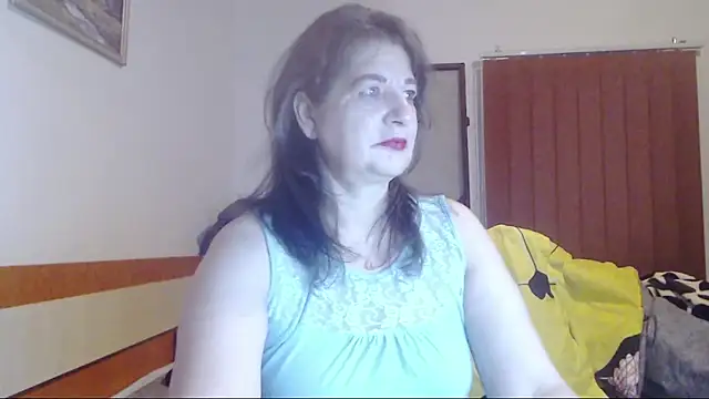 ExtasyMature online show from November 6, 5:00 am