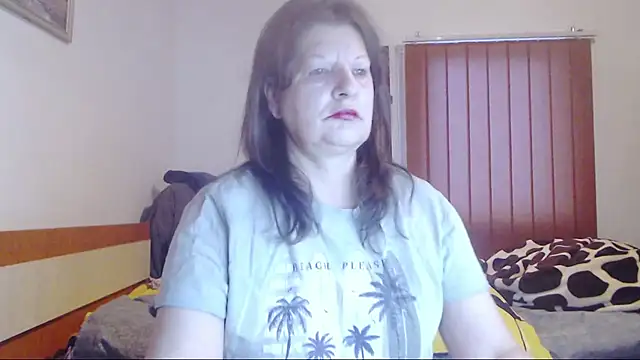 ExtasyMature online show from December 5, 6:12 am