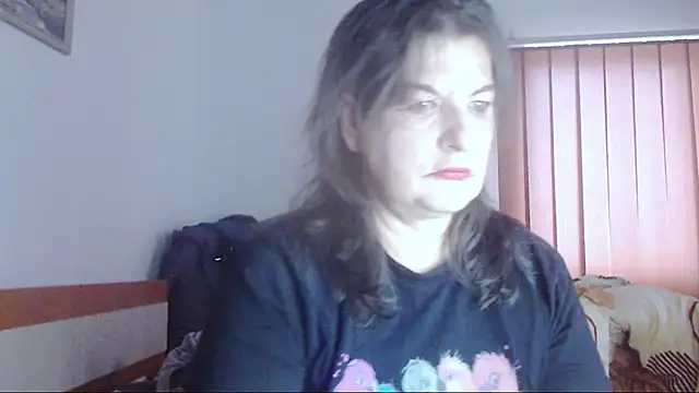 ExtasyMature online show from October 16, 5:38 am