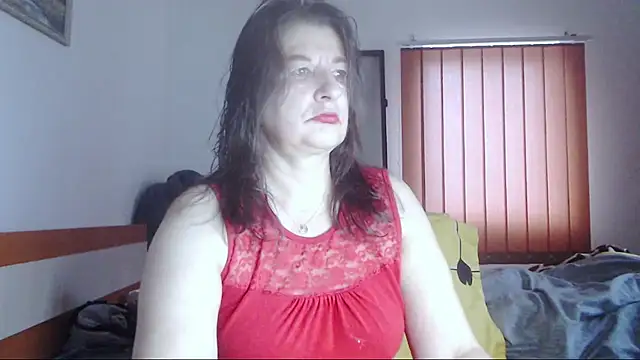 ExtasyMature online show from November 10, 6:18 am