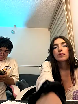 DesireLuxe online show from November 12, 6:06 am