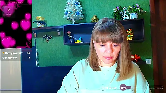 Snapshot of VeronikawGold chatting on December 14, 8:53 am VeronikawGold online show from December 14, 8:53 am