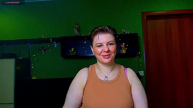 VeronikawGold online show from April 3, 9:16 am