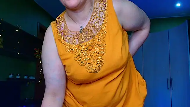 VeronikawGold online show from May 22, 7:01 pm