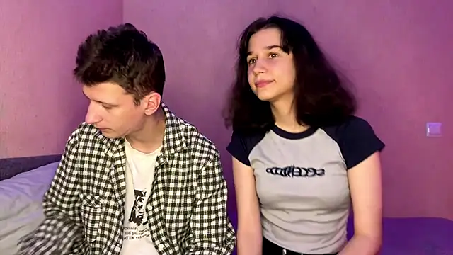 baby lesi online show from September 9, 3:10 pm