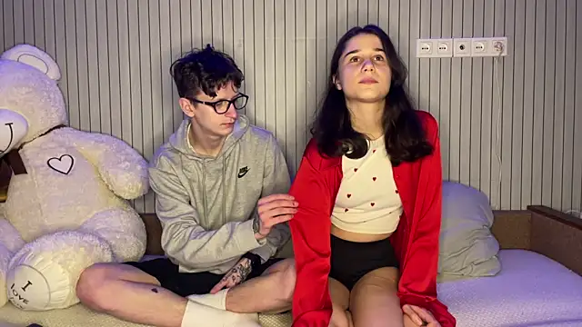 baby lesi online show from March 12, 4:44 pm