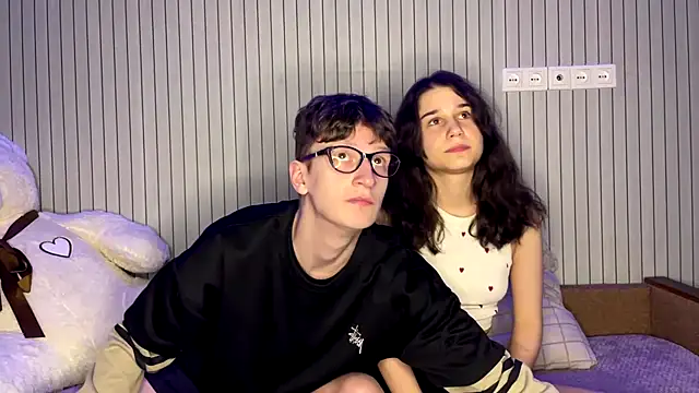 baby lesi online show from February 23, 5:35 pm