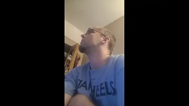 Snapshot of taterae chatting on December 2, 7:54 am taterae online show from December 2, 7:54 am