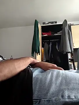 andreiiiii2025 online show from May 4, 12:52 pm