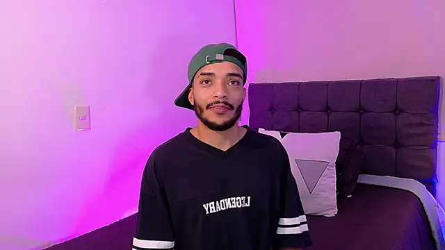 eross chipre  online show from March 8, 2:48 am