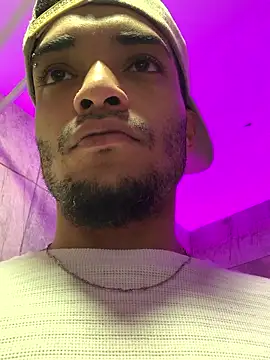 eross chipre  online show from January 11, 12:45 pm