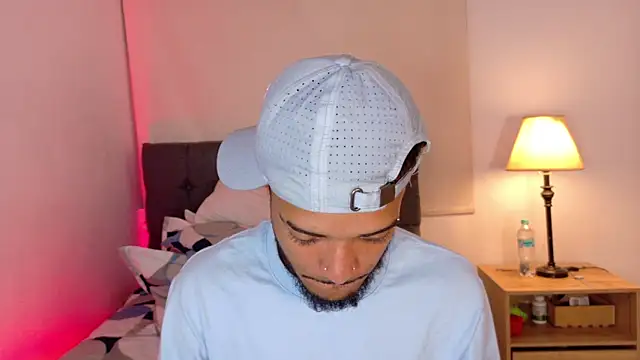 eross chipre  online show from April 3, 3:13 am