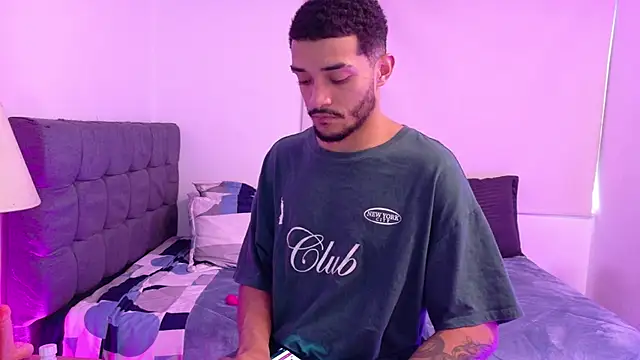 eross chipre  online show from February 16, 10:29 pm