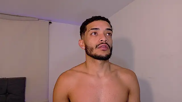 eross chipre  online show from March 3, 3:02 am