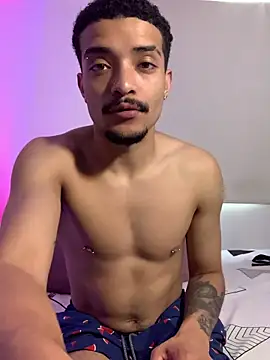 eross chipre  online show from December 1, 8:10 pm