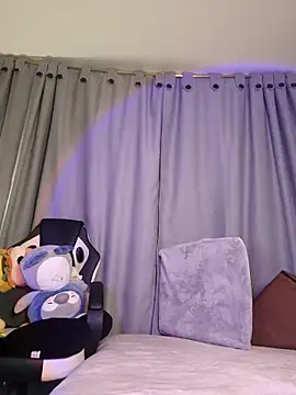 Snapshot of ammy_e chatting on February 5, 1:34 am ammy e online show from February 5, 1:34 am