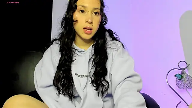 ammy e online show from November 13, 2:15 am