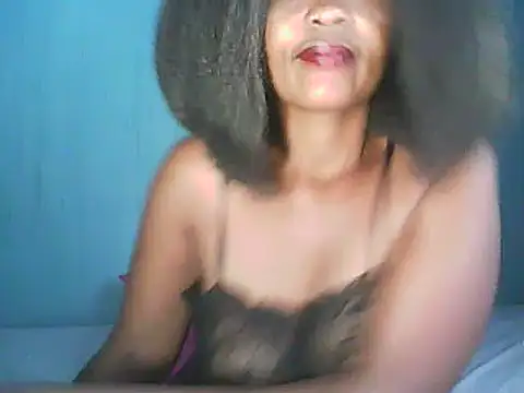 perfectionist online show from March 1, 8:45 am