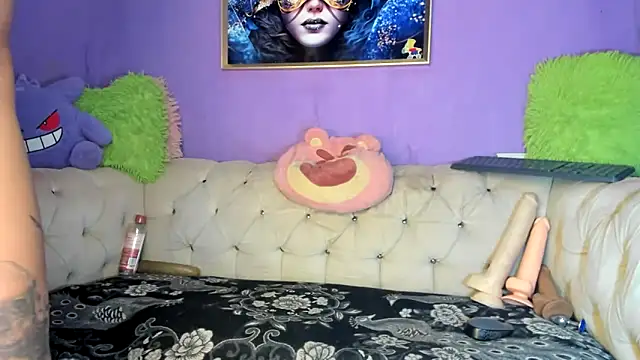 Snapshot of amydelahozgomez chatting on November 12, 3:32 am amydelahozgomez online show from November 12, 3:32 am