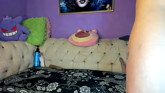 Snapshot of amydelahozgomez chatting on October 28, 2:12 am amydelahozgomez online show from October 28, 2:12 am