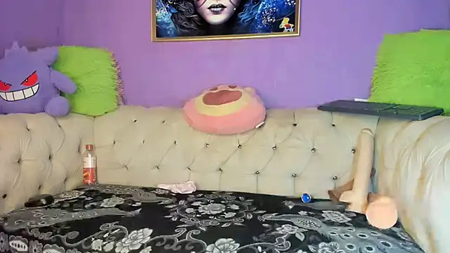 Snapshot of amydelahozgomez chatting on October 29, 11:47 pm amydelahozgomez online show from October 29, 11:47 pm