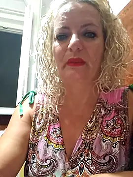 Snapshot of LadyTouch chatting on July 19, 11:12 pm LadyTouch online show from July 19, 11:12 pm