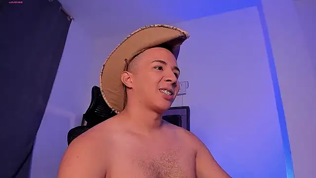 Donathoo1 online show from April 16, 1:17 am