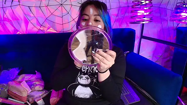 missa motato online show from December 15, 11:05 am