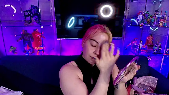 missa motato online show from February 24, 11:22 am