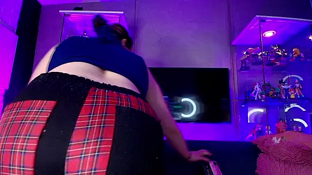 missa motato online show from February 7, 11:07 am