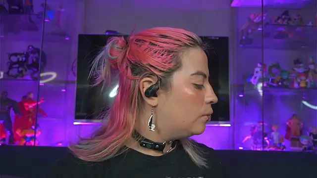 missa motato online show from March 28, 11:11 am