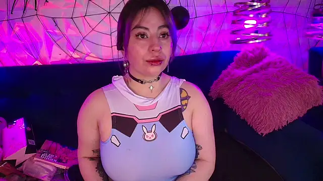 missa motato online show from December 19, 11:12 am